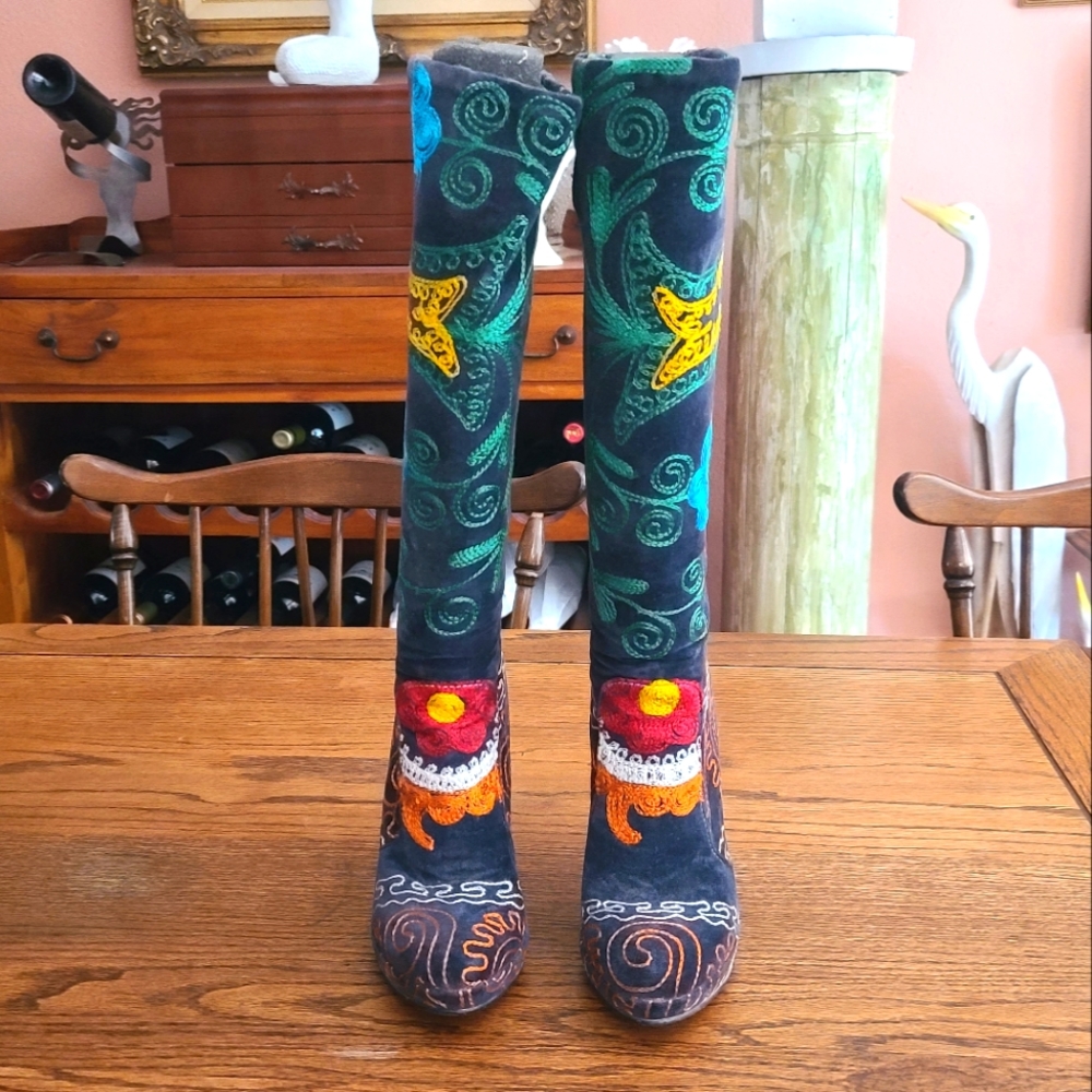 Handmade Embroidered Stiletto Boots